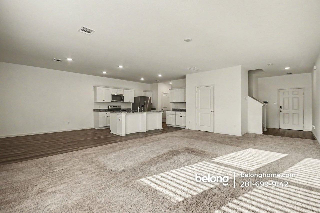 10007 Yellow Bell Dr - Photo 7 of 17