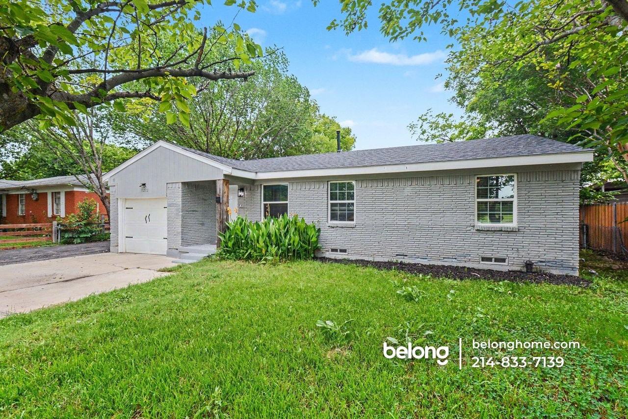 1222 S Peachtree Rd - Photo 3 of 21