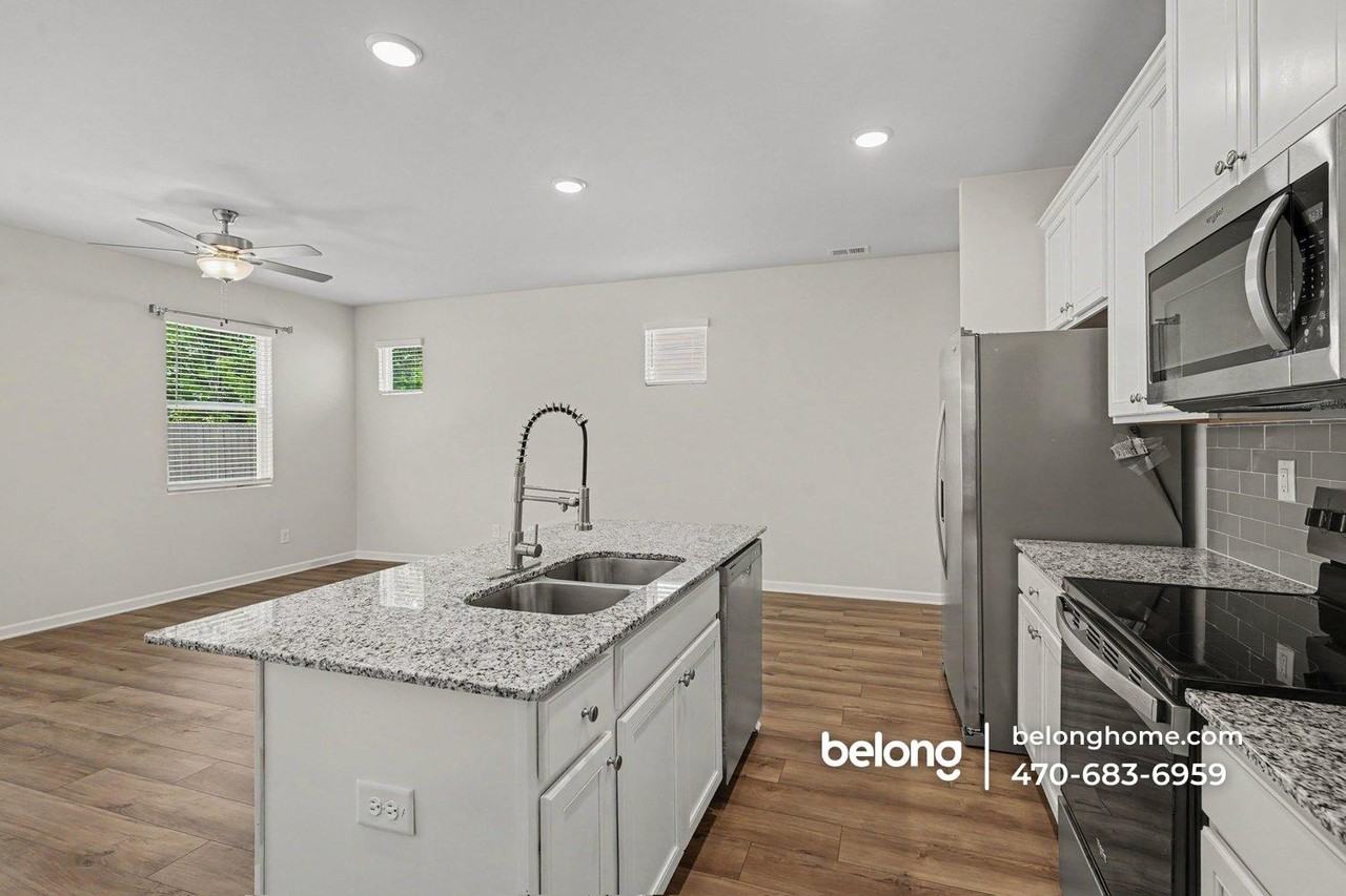 1242 Riverstone Rd - Photo 6 of 18