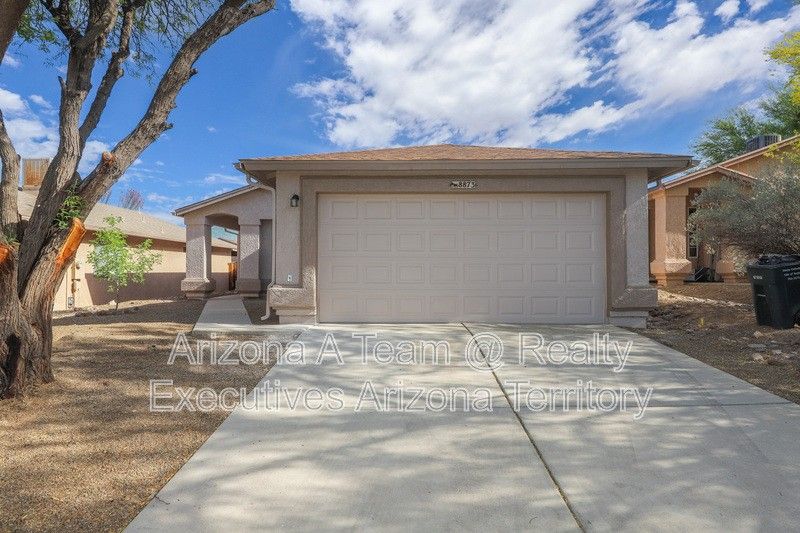 8873 E Rose Tree St - Photo 3 of 24