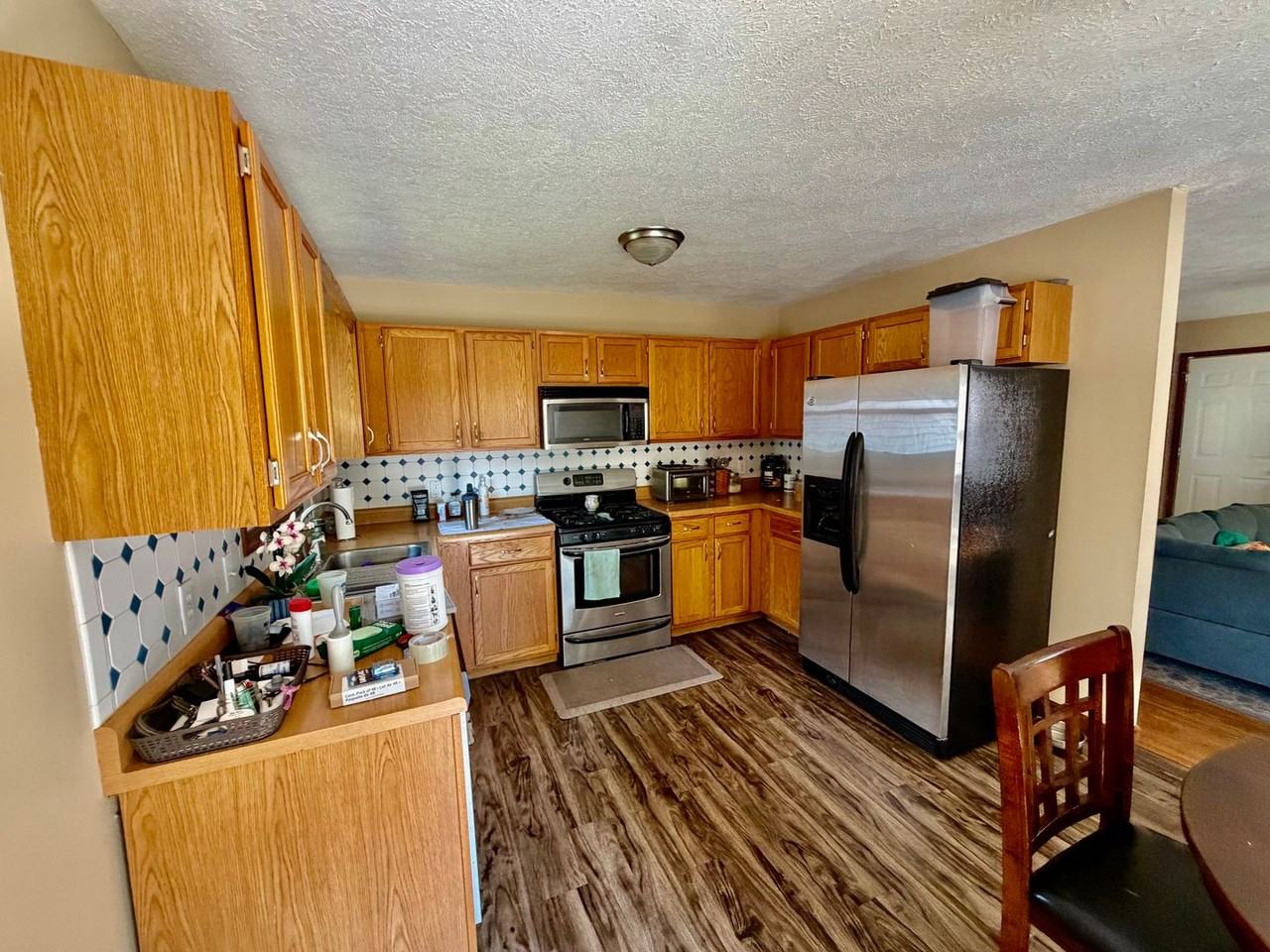 2832 Rutherford Dr - Photo 2 of 10