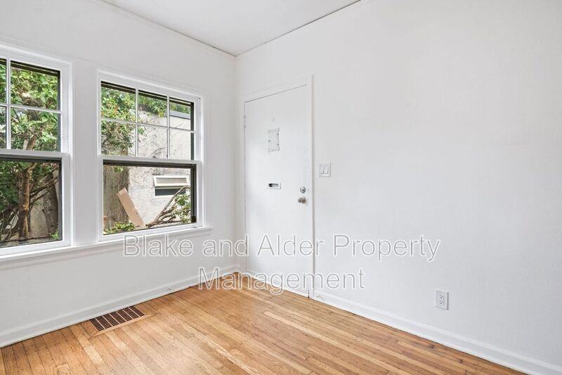 3622 Se Harrison St #04 - Photo 4 of 23