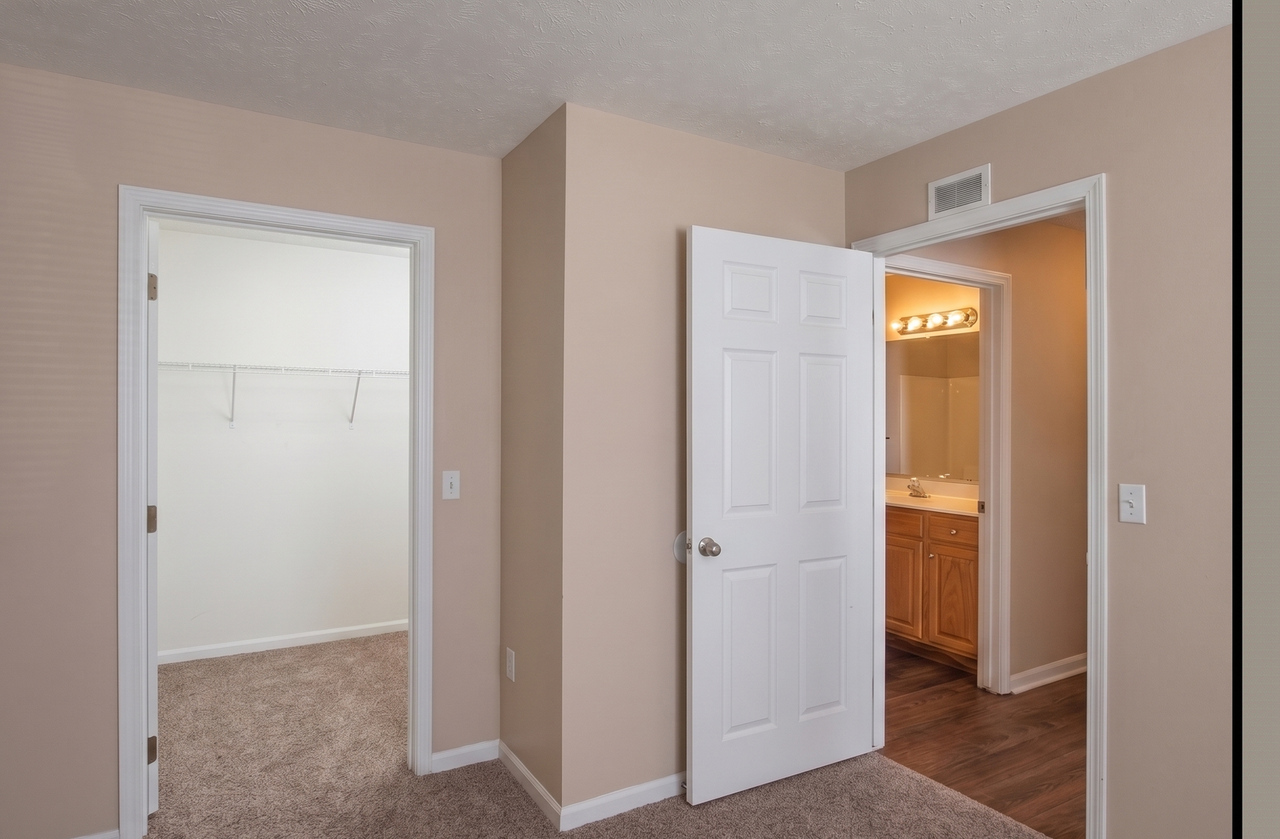 904 Kasper Street - Photo 6 of 19