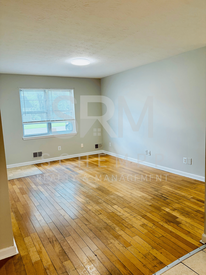 4710 Walnut Grove Ave - Photo 4 of 12