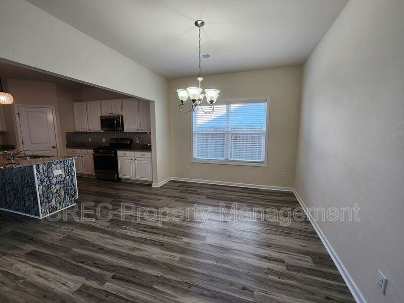 260 Hyrne Dr - Photo 7 of 27