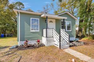 featured image of 2642 Ferrara Dr