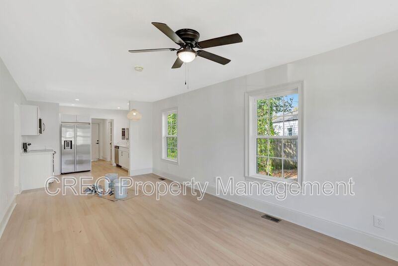 2642 Ferrara Dr - Photo 4 of 23