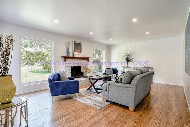 2040 Shady Ln - Photo 5 of 17