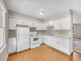 featured image of 2000 Chateau Dr