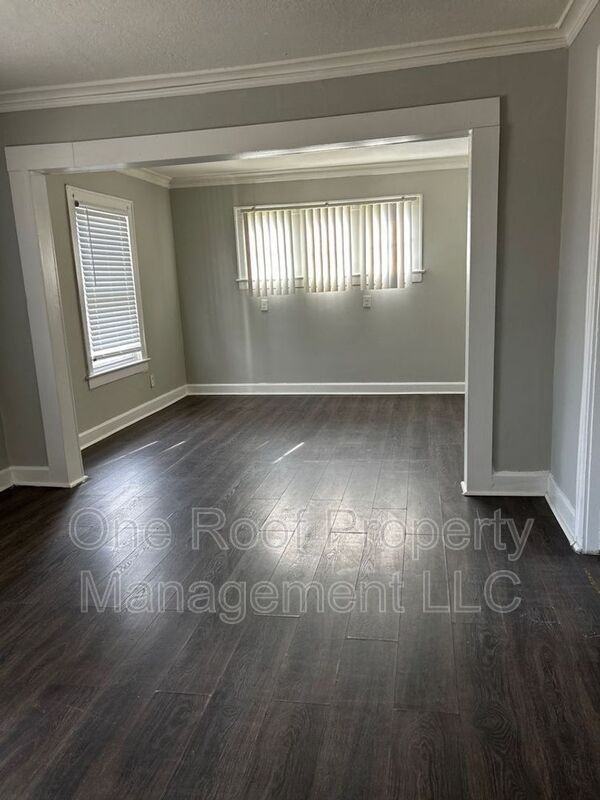 2450 Benton Blvd #A - Photo 3 of 5