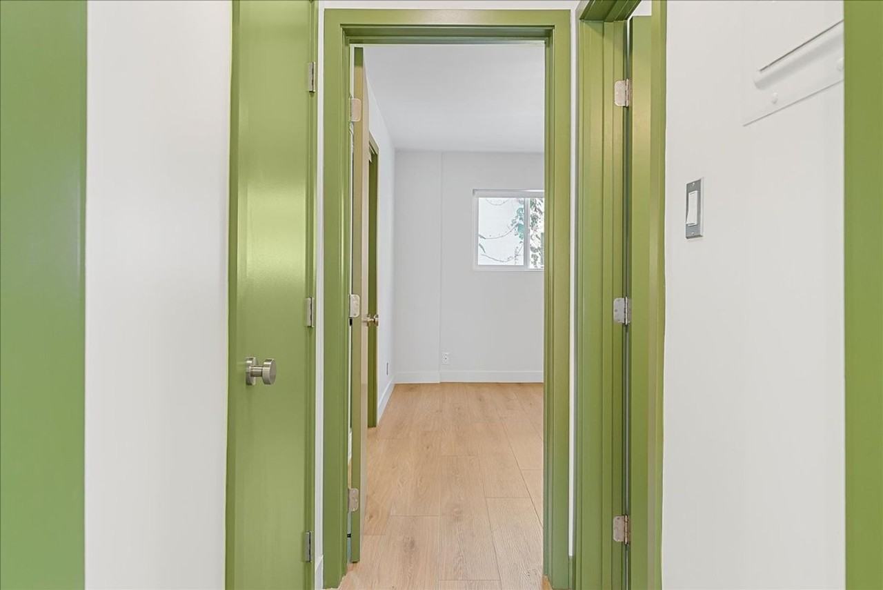 6615 Franklin Ave. - Photo 7 of 24