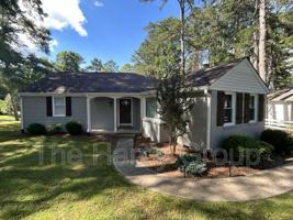 featured image of 934 Mckellar Dr