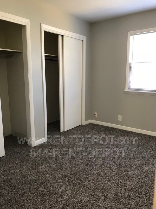 1330 Se 2nd St #112 - Photo 6 of 7