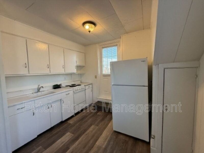 825 Church St #3E - Photo 5 of 7