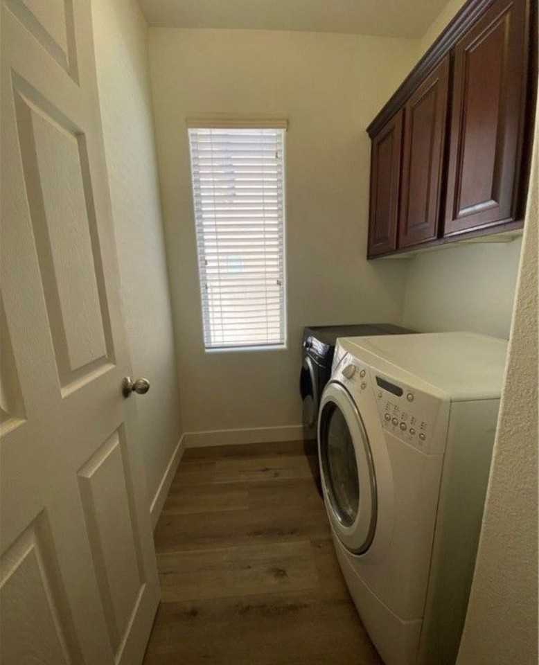 9159 Brilliant Prairie Ct - Photo 3 of 7