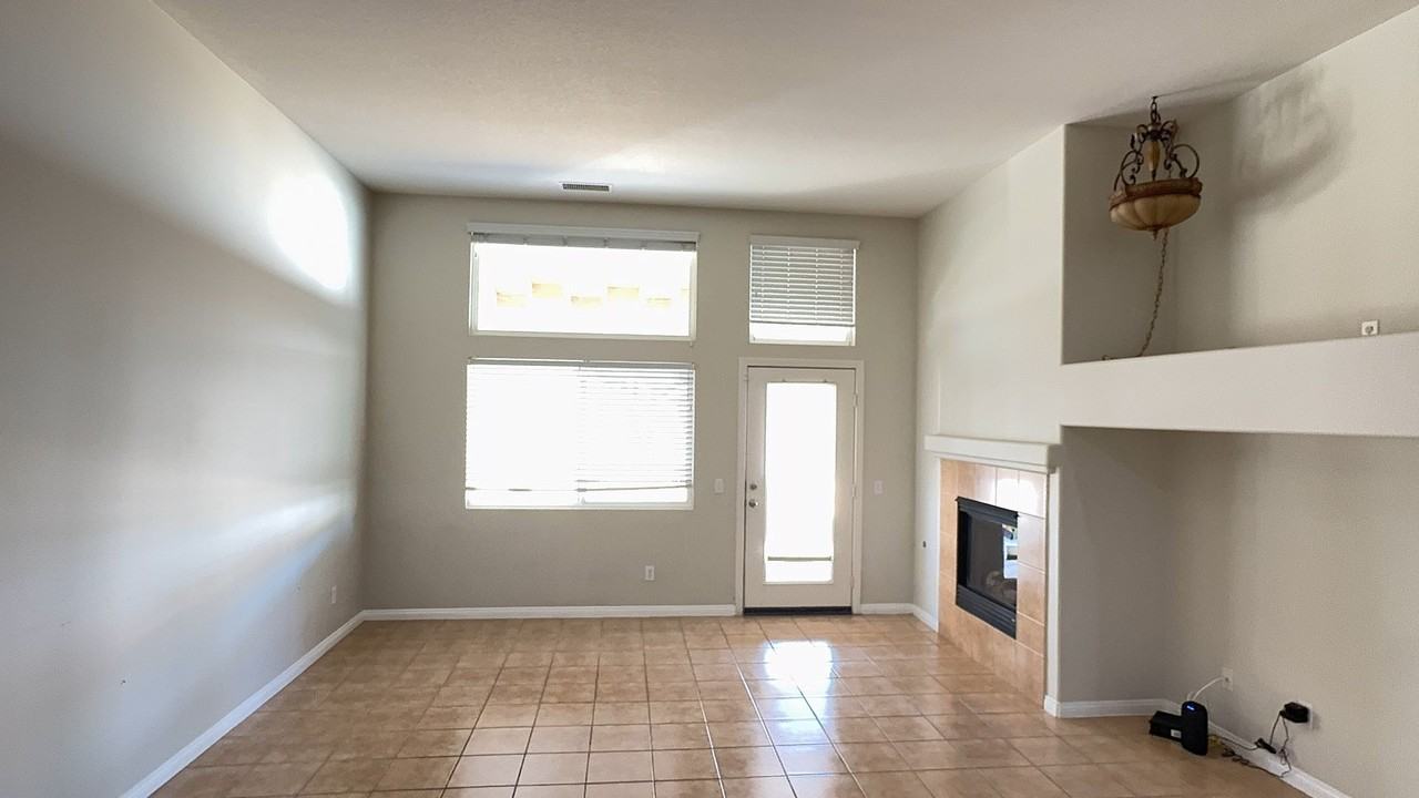32937 Lamtarra Loop - Photo 4 of 10