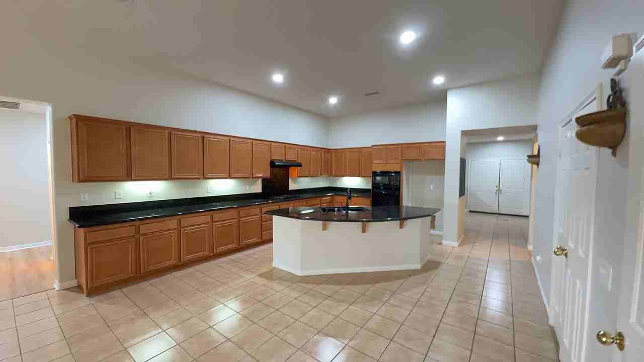 32937 Lamtarra Loop - Photo 6 of 10