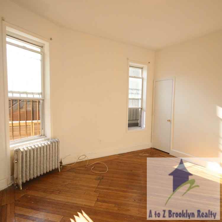 204 MacDonough Street - Photo 3 of 8
