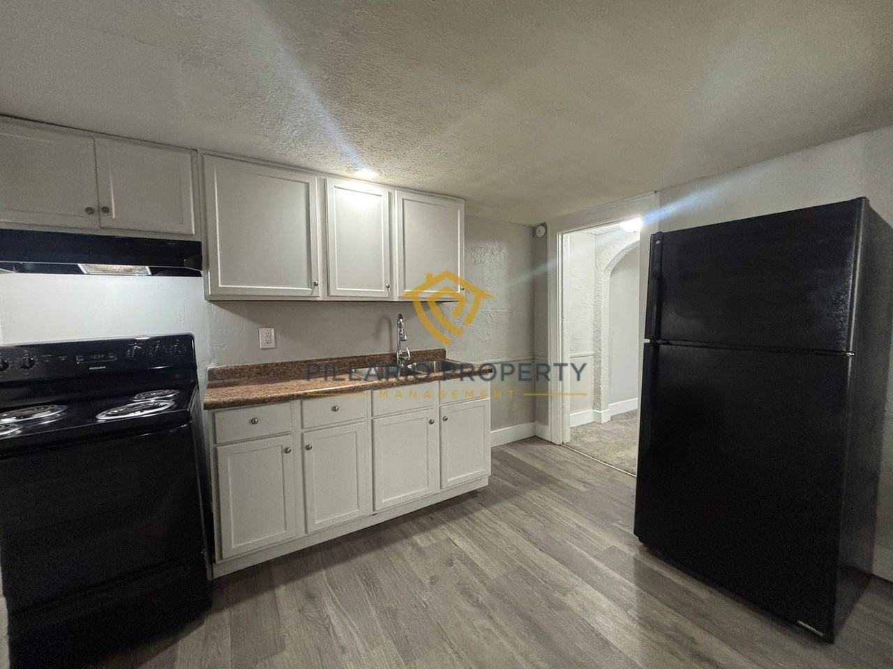 229-231 N Jefferson Ave - Photo 7 of 15