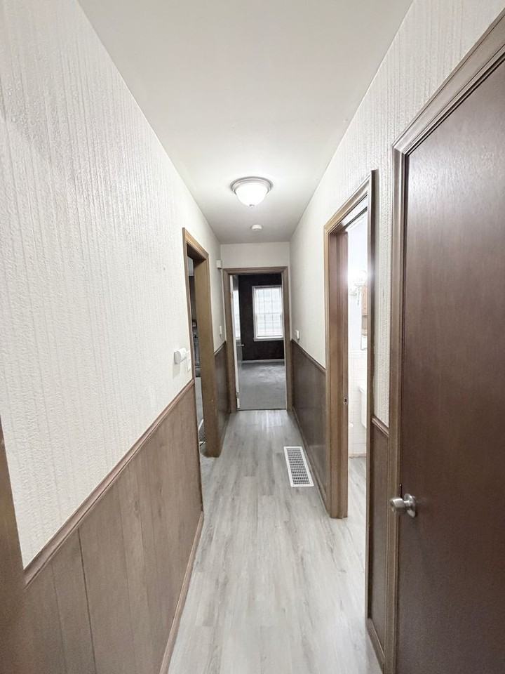 1712 N Pearl St - Photo 7 of 12