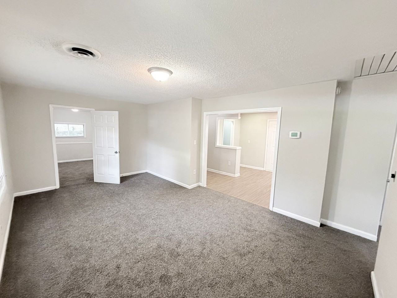 6534 Kimball Ave - Photo 2 of 12