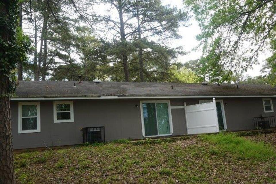 8297 Glenwoods Ter - Photo 2 of 9