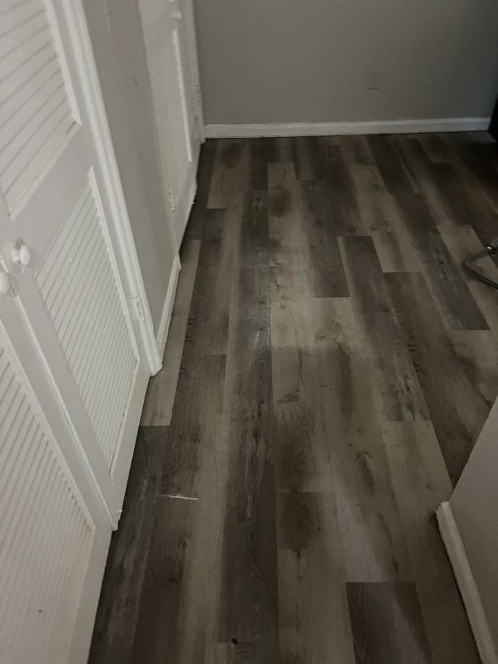 8297 Glenwoods Ter - Photo 5 of 9