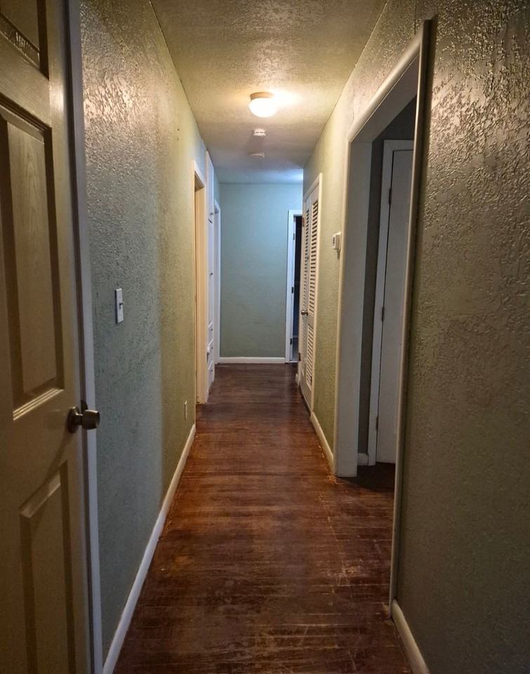 1814 Hondo St - Photo 7 of 12