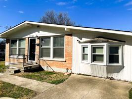 featured image of 3861 Darlene Dr