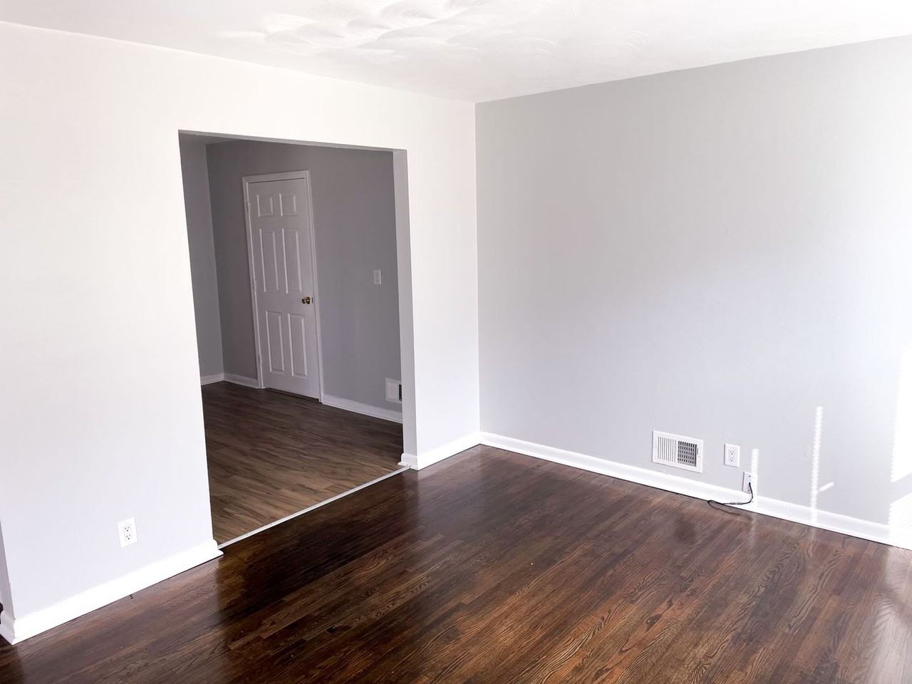 3861 Darlene Dr - Photo 6 of 25