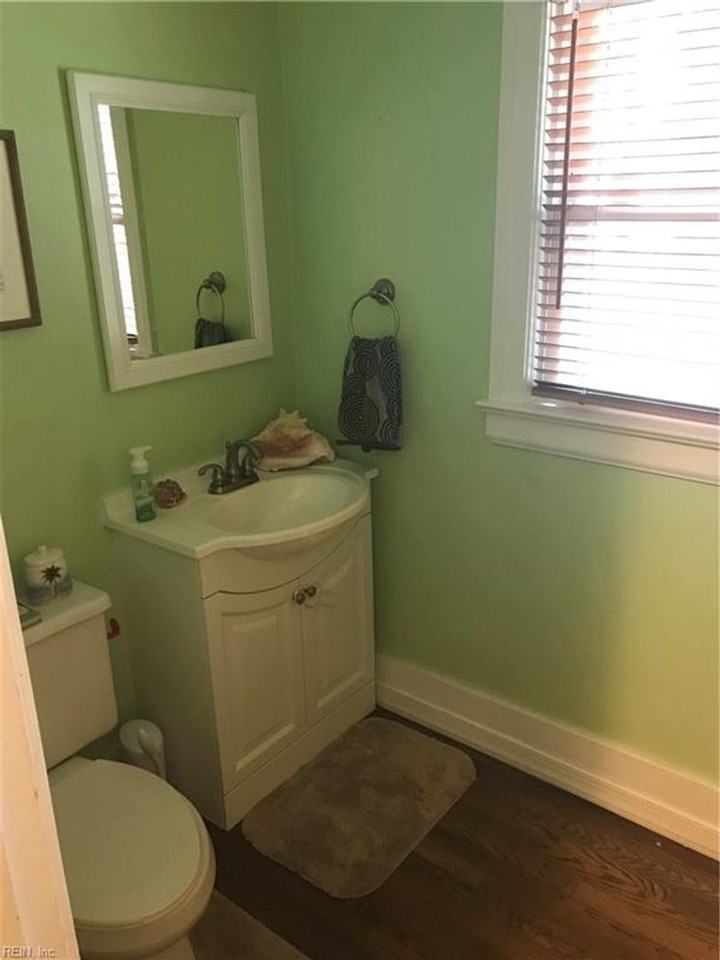 4724 Driver Ct - Photo 7 of 24