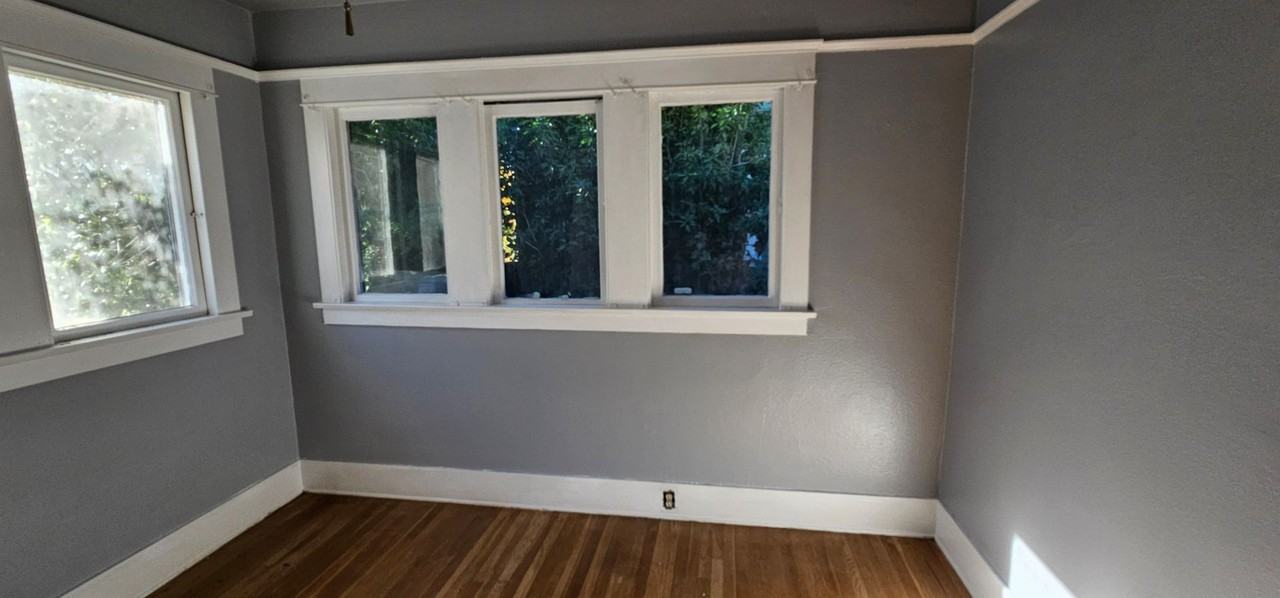 4374 9th St - Photo 3 of 10