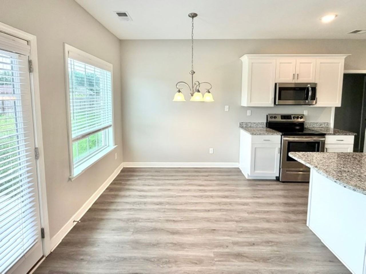 5893 Tucker Landing Dr - Photo 5 of 11