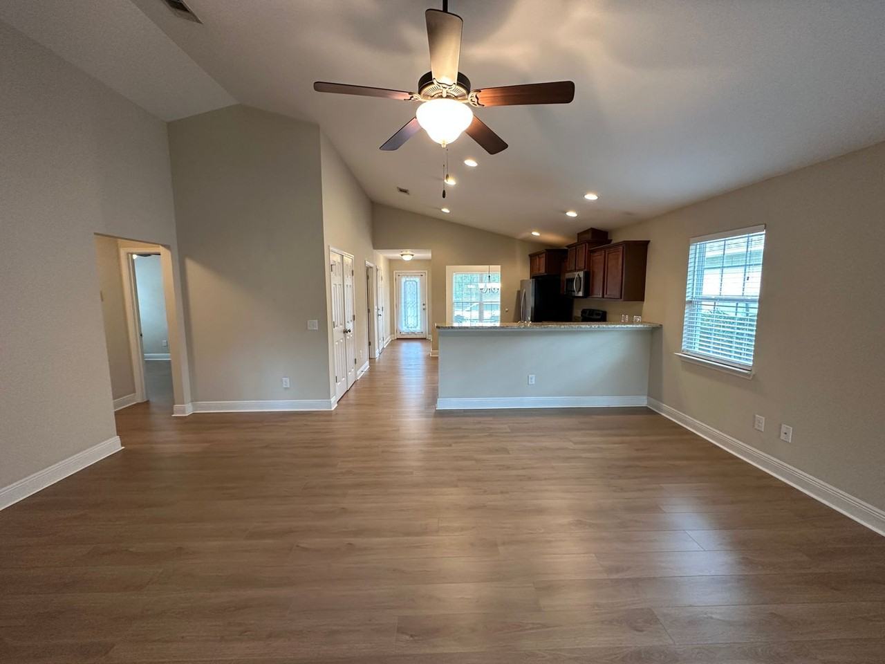 5085 Teresa Dr - Photo 2 of 23