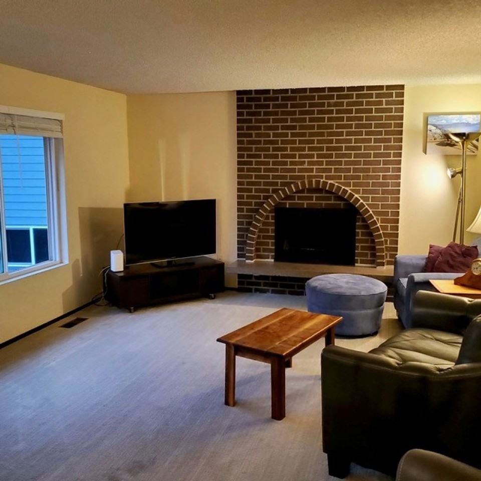 12811 Se 186th Pl - Photo 2 of 11