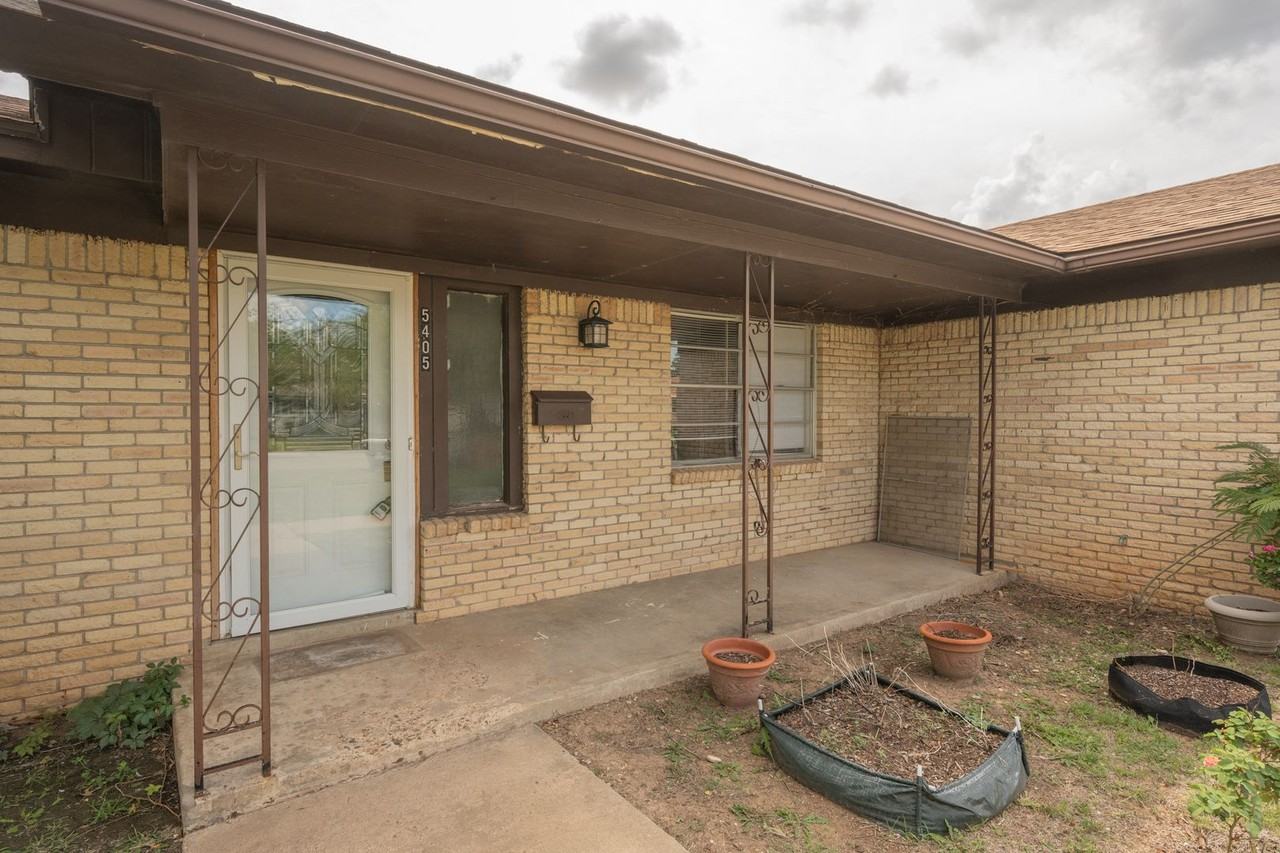5405 Westgate Dr - Photo 4 of 19