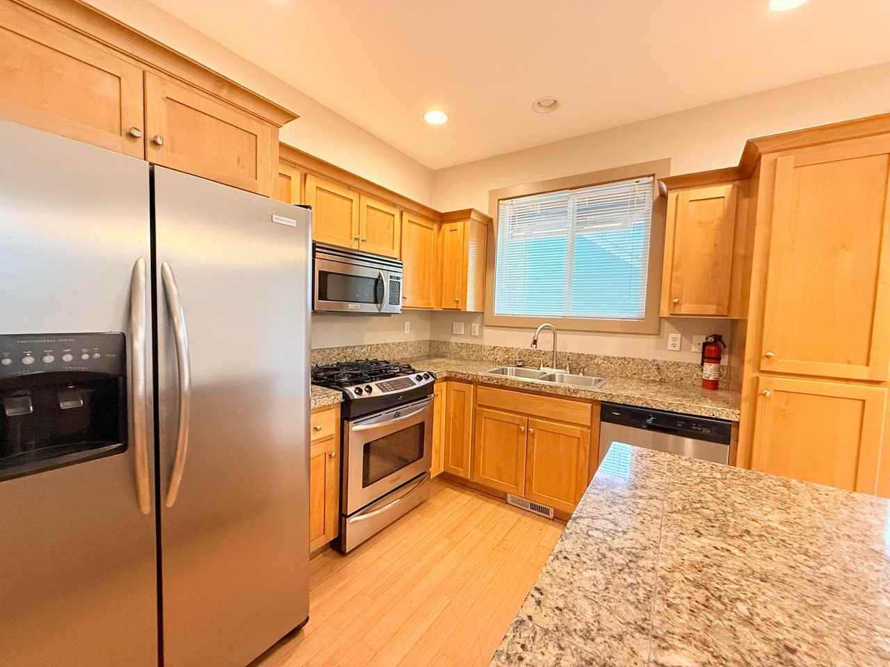 9554 Sw 153rd Ave - Photo 5 of 26