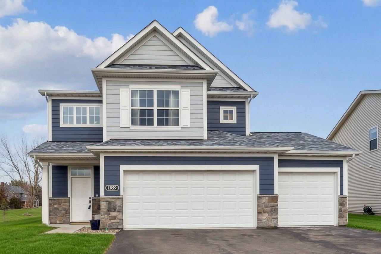 1859 Hinsdale Cir - Photo 2 of 24