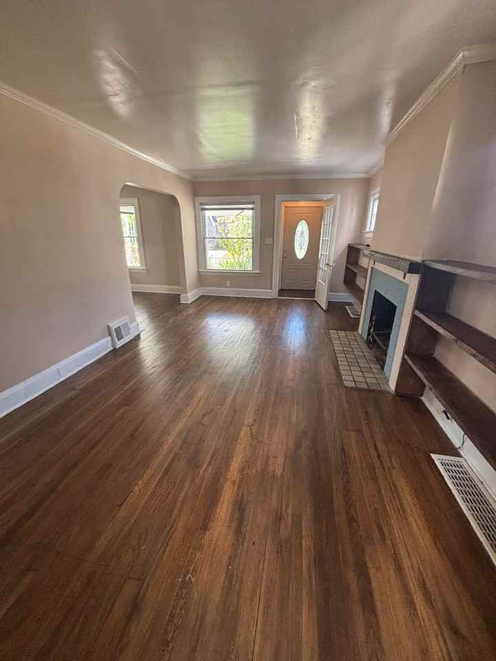 3553 Nordway Rd - Photo 2 of 12