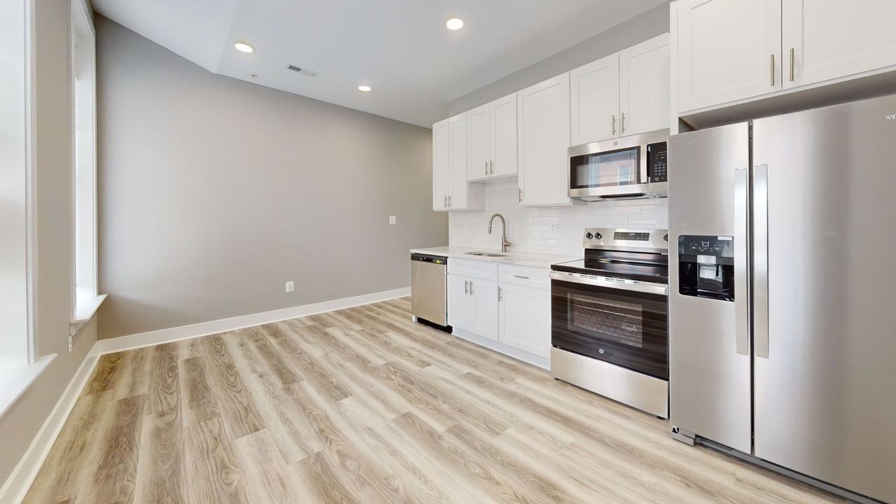 225 Park Ave - Photo 2 of 7