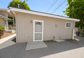 featured image of 1060 Lincoln Way