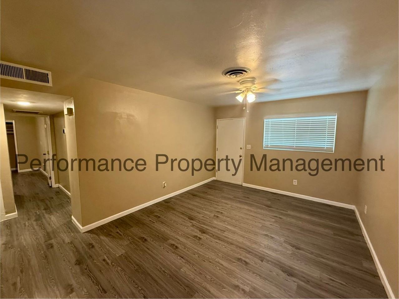 4 N Mcdonald Way - Photo 2 of 11