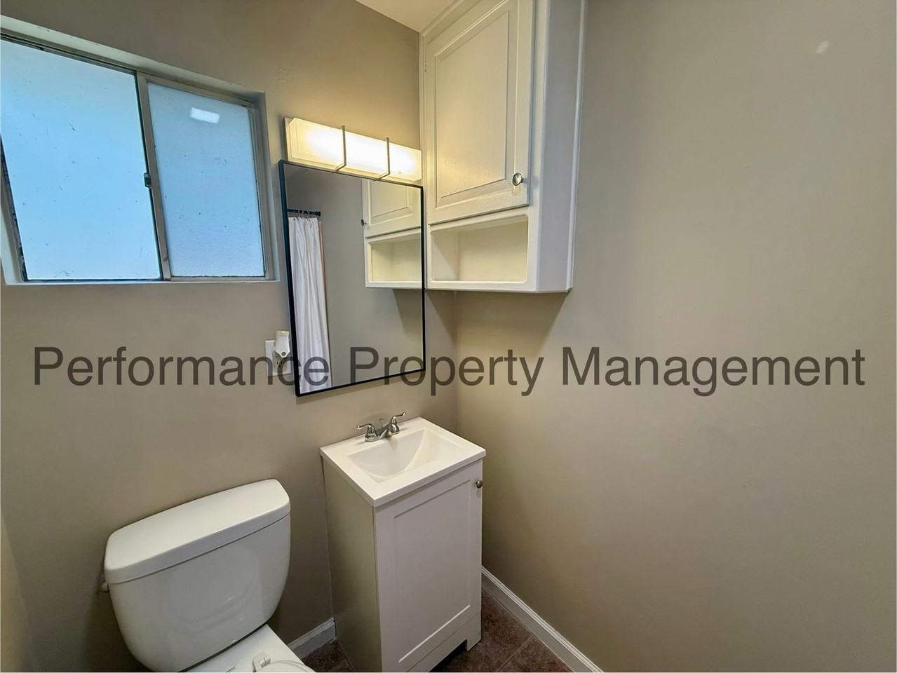 4 N Mcdonald Way - Photo 7 of 11