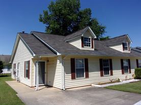 1067 Farm Pond Ln - Photo 1 of 1