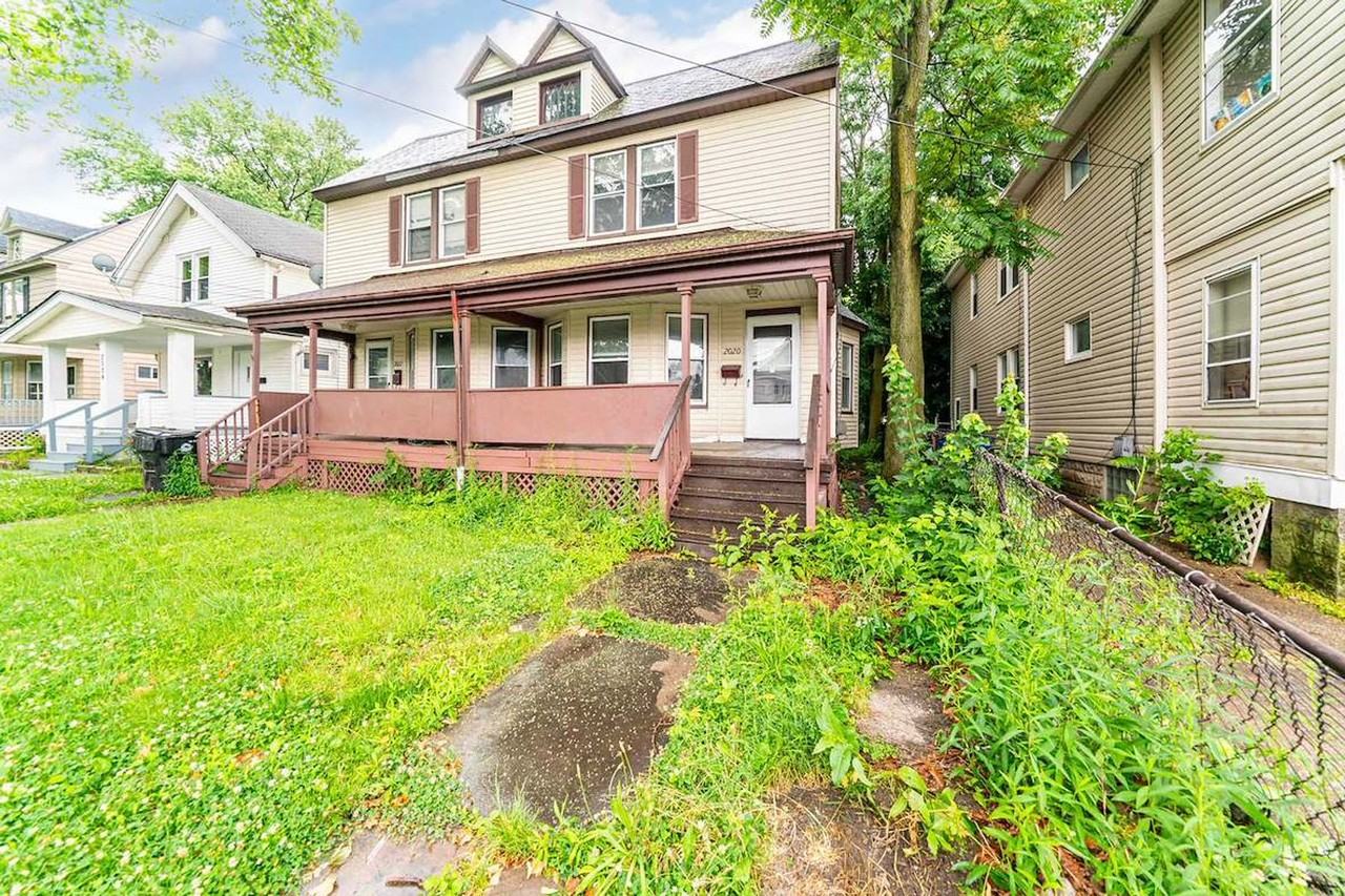 Beautifully Renovated Home in Prime Location - Photo 5 of 14