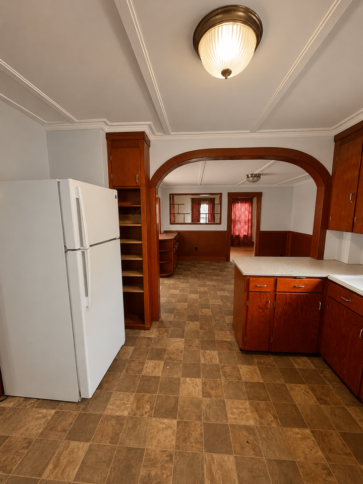 222 N Main St - Photo 2 of 24