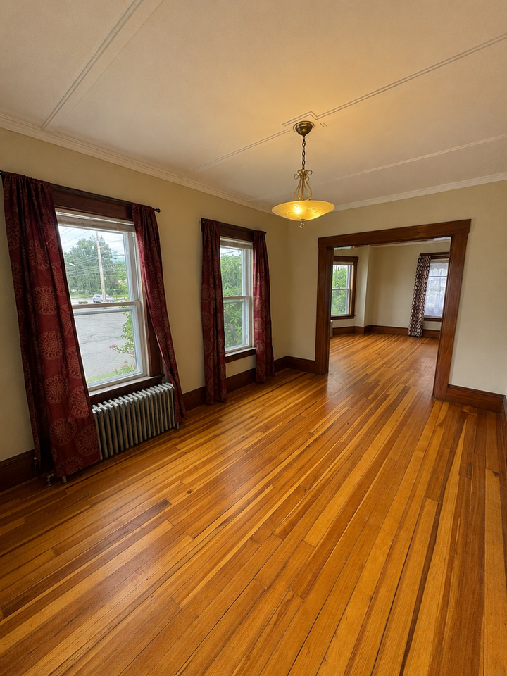 222 N Main St - Photo 7 of 24