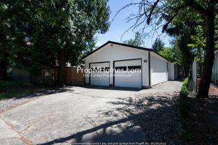 2218 2218 SE Tacoma Street - NEW PROPERTY - Photo 1 of 1