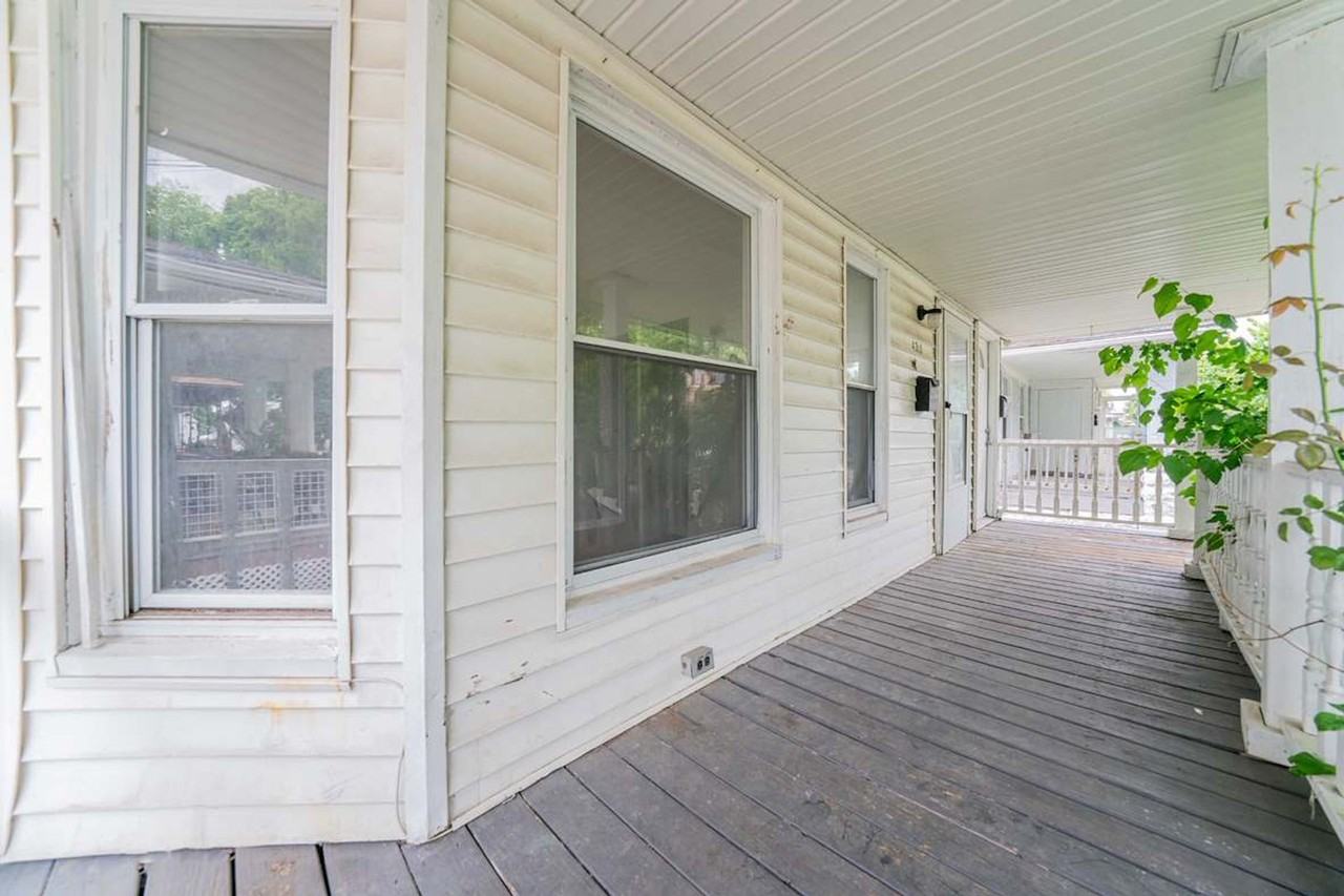 Beautifully Renovated Home in Prime Location - Photo 4 of 50