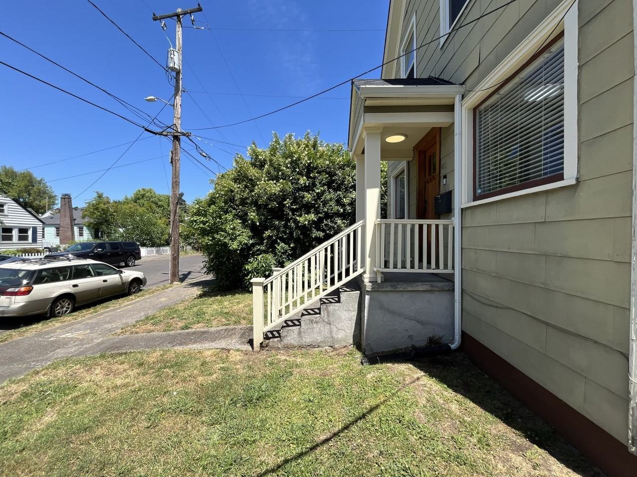 416 Se 32nd Ave - Photo 5 of 47